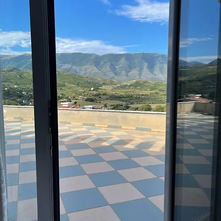 Olives Garden Βίλα Vlorë
